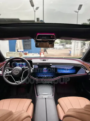 New Mercedes-Benz E350 2025 Gray