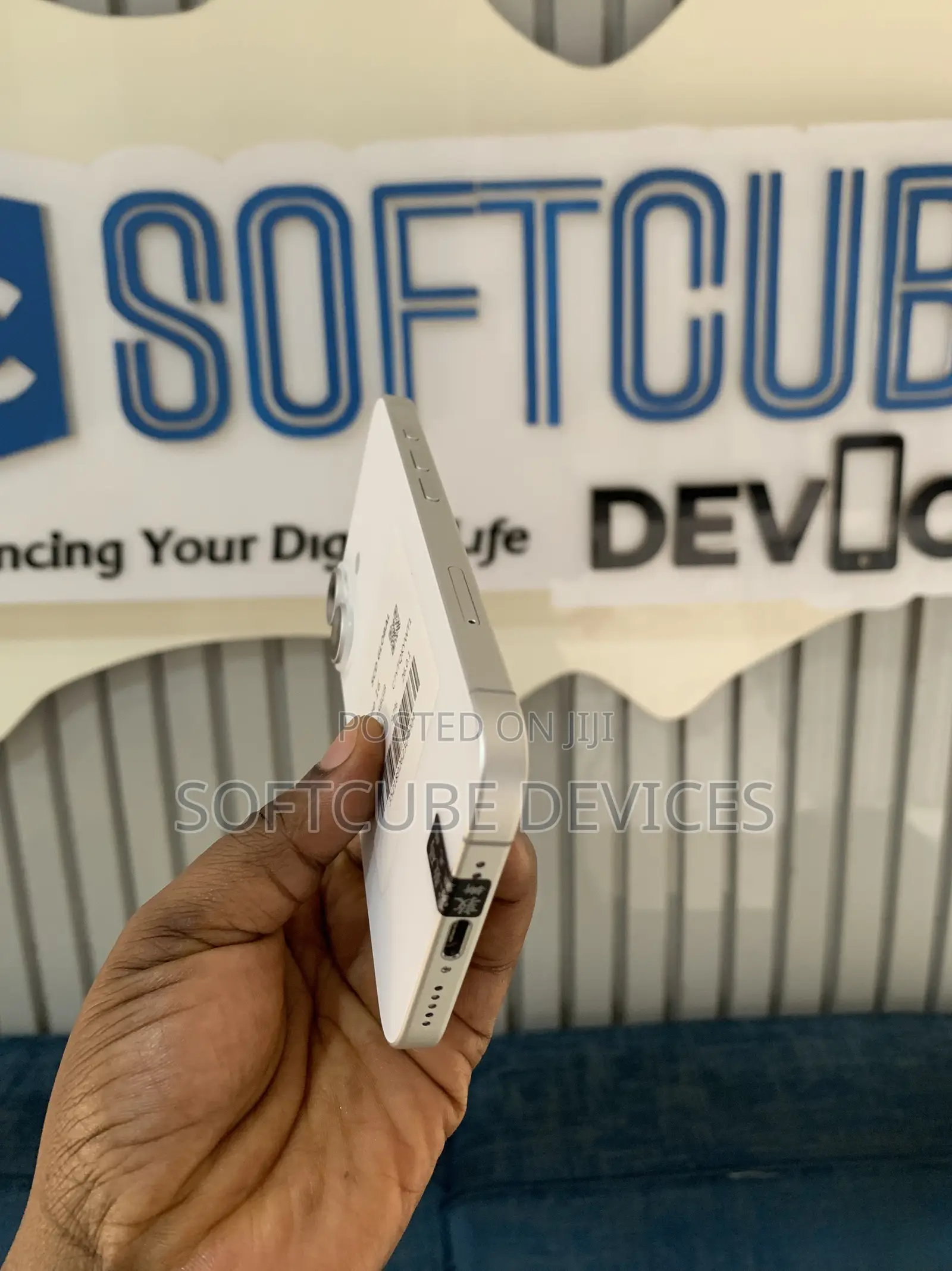 Apple iPhone 16 256 GB White
