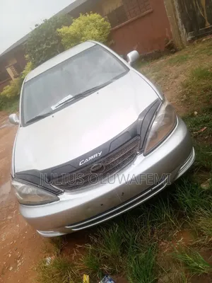 Toyota Camry 2004 Silver