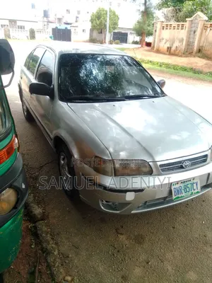 Toyota Corolla Sedan 2001 Silver