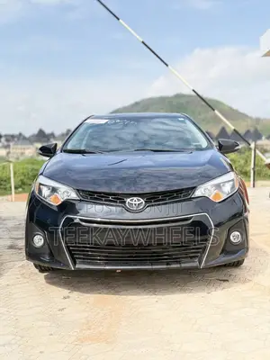 Toyota Corolla S Premium 4dr Sedan (1.8L 4cyl CVT) 2014 Black