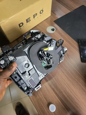 Toyota Landcruser Booth Light 2024