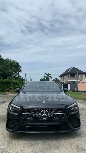 Mercedes-Benz E350 2023 Black