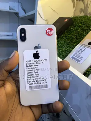 Apple iPhone X 64 GB White