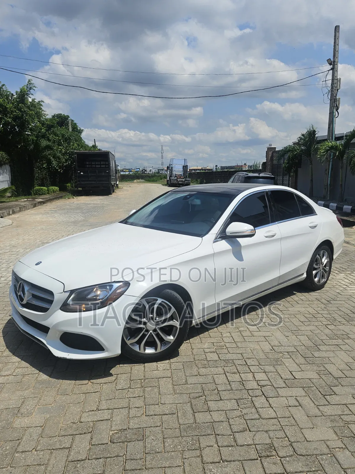 Mercedes-Benz C300 2016 White