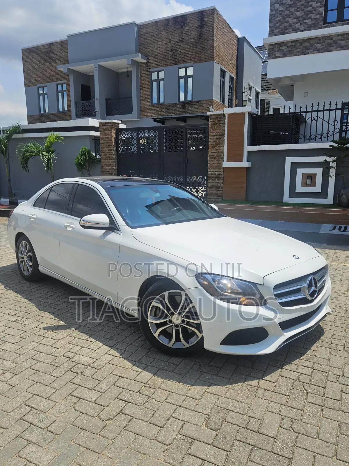 Mercedes-Benz C300 2016 White