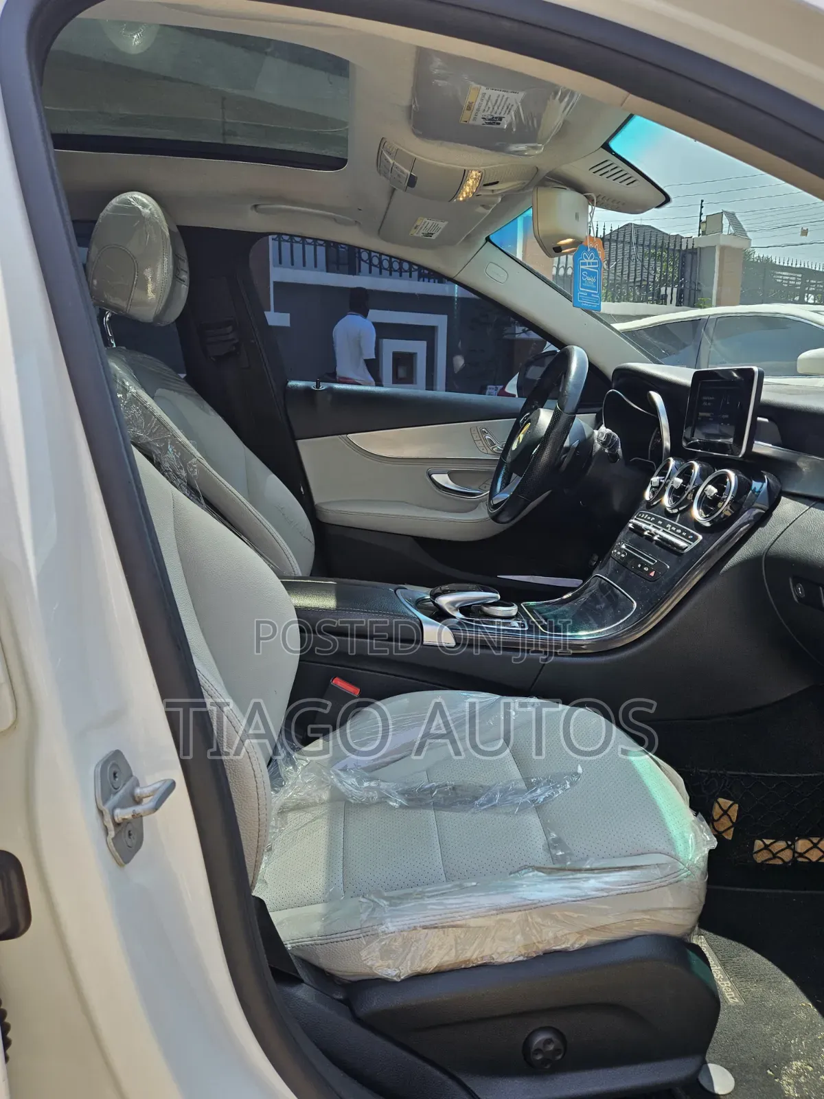 Mercedes-Benz C300 2016 White