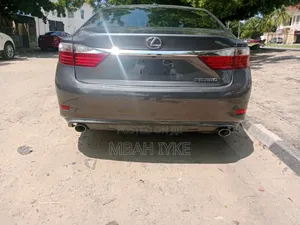 Lexus ES 2013 Gray