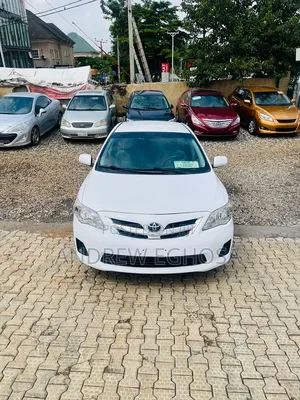 Toyota Corolla 2011 White