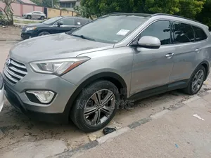 Hyundai Santa Fe 2014 Gray
