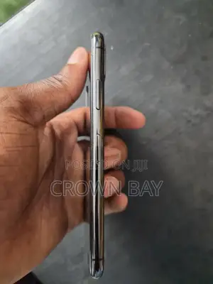 Apple iPhone X 64 GB Black