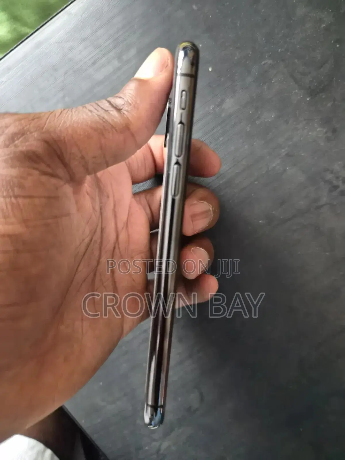 Apple iPhone X 64 GB Black