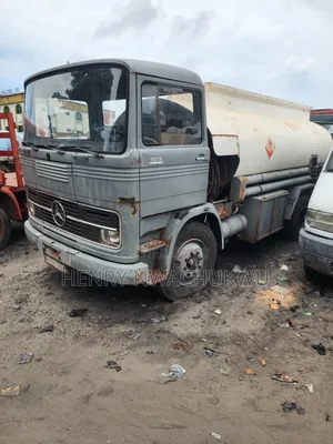 Benz 1313 Litres Tank 9500 Litres 6 Compartment Foreign Used