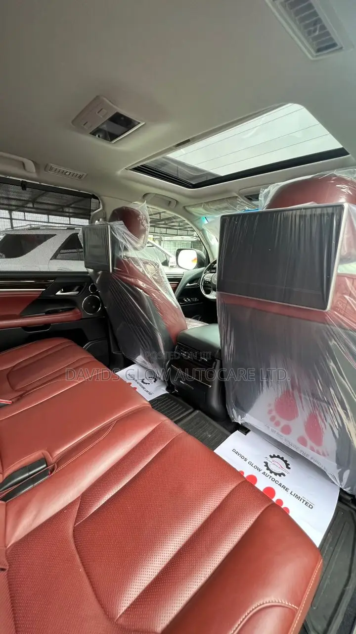 Lexus LX 570 AWD 2017 Silver