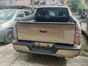 Honda Ridgeline 2010 Gold