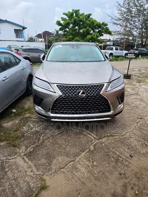 Lexus RX 2021 Gold
