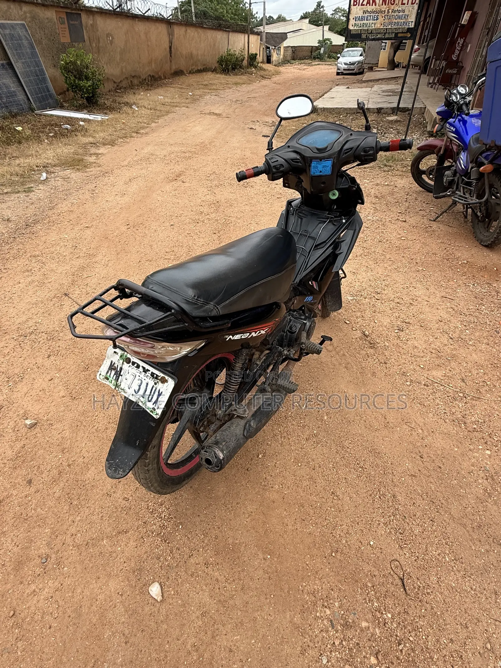 TVS Neo NX 2020 Black