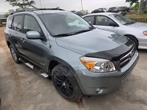 Toyota RAV4 4x4 2007 Green