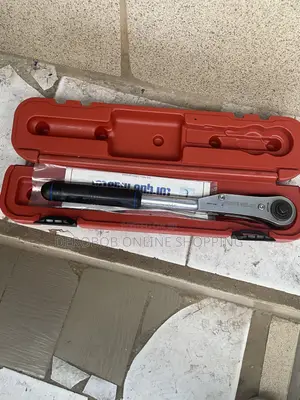 Adjustable Click Torque Wrench