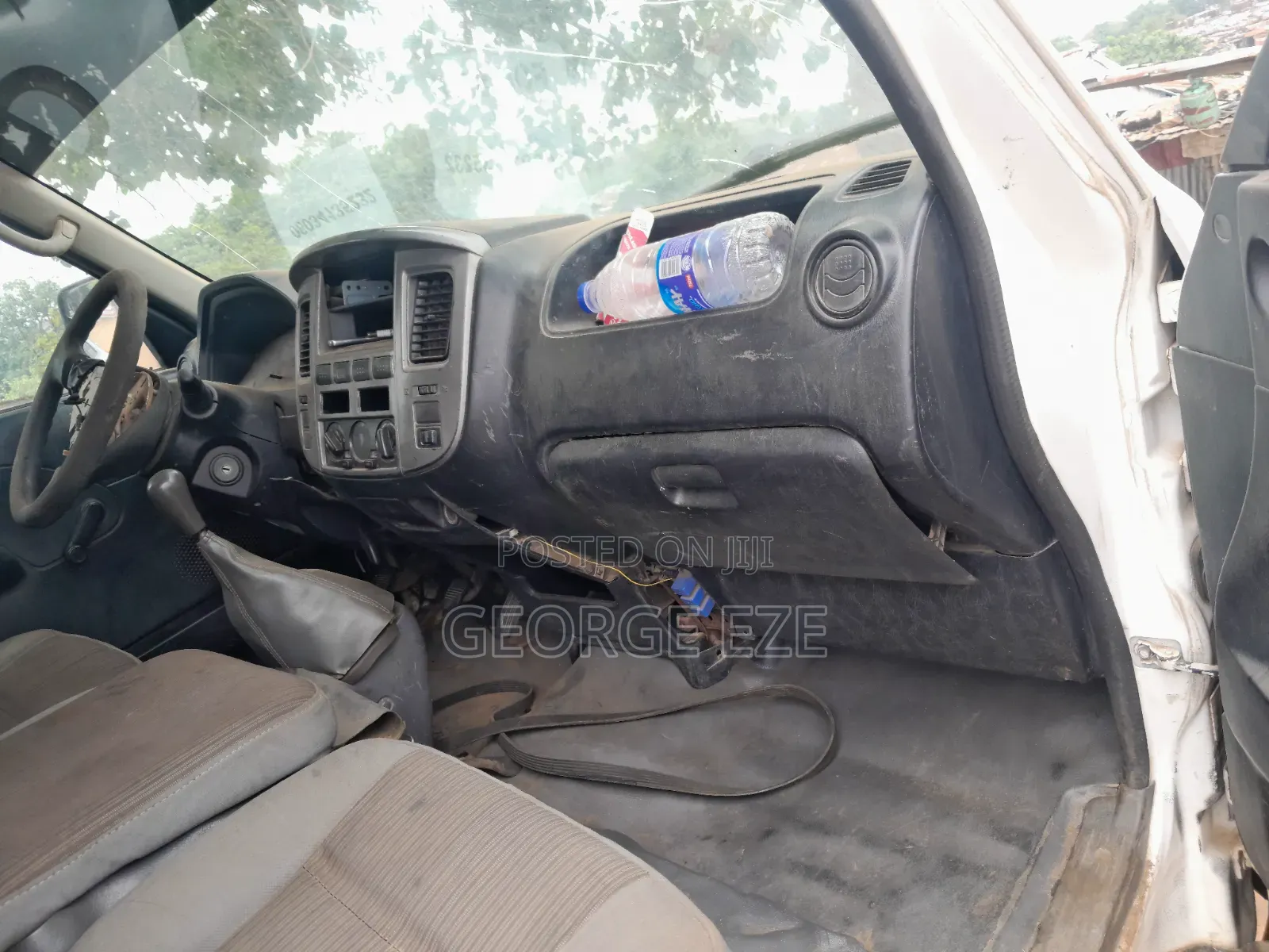 Nissan Caravan (Urvan) 2008 White