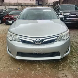 Toyota Camry 2013 Silver