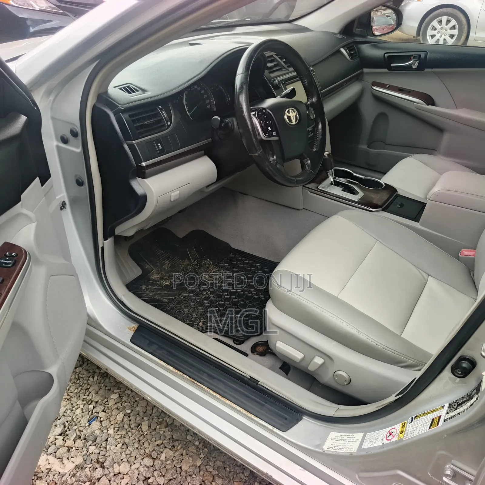 Toyota Camry 2013 Silver