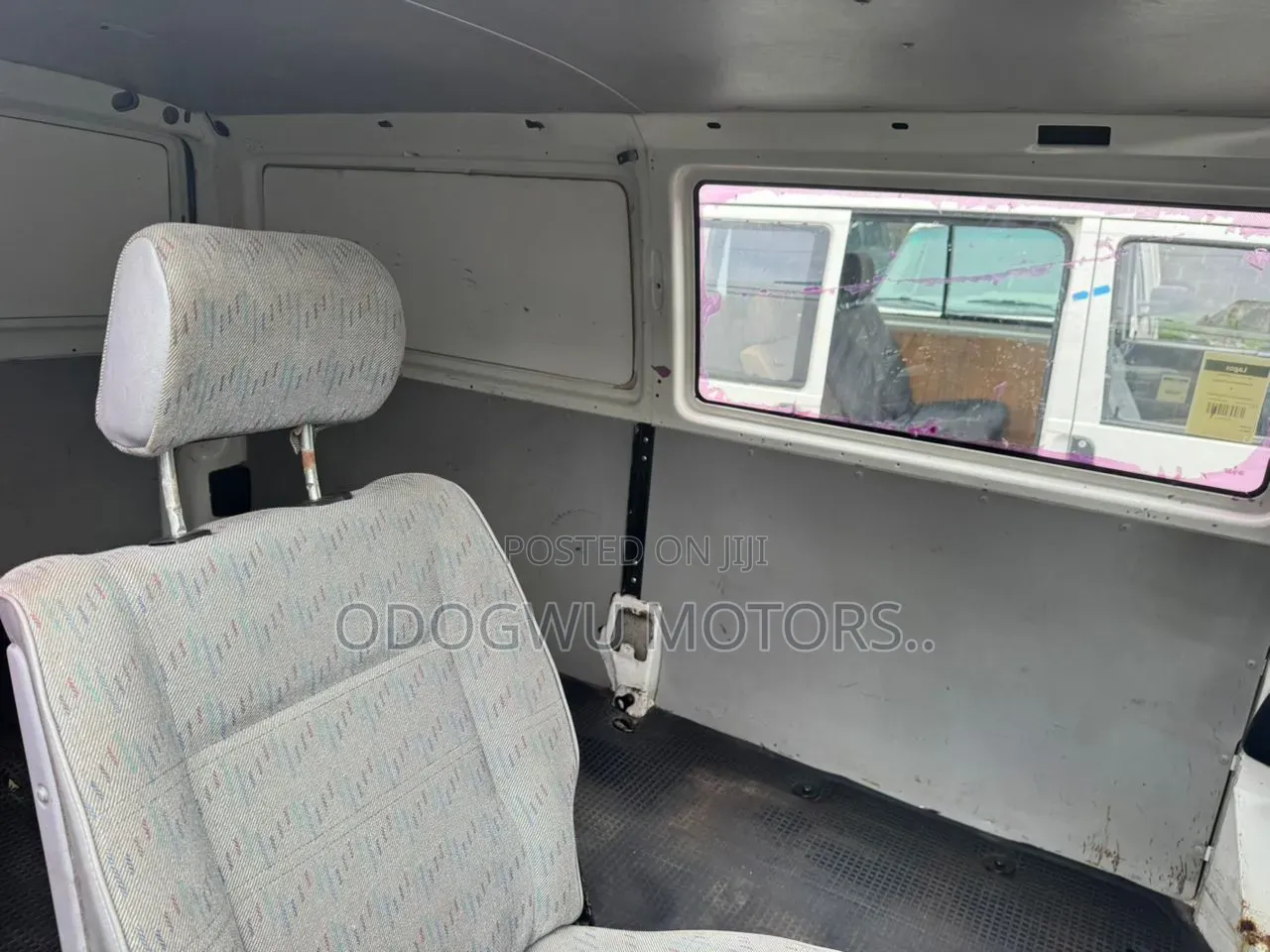 Volkswagen Transporter 2001 White