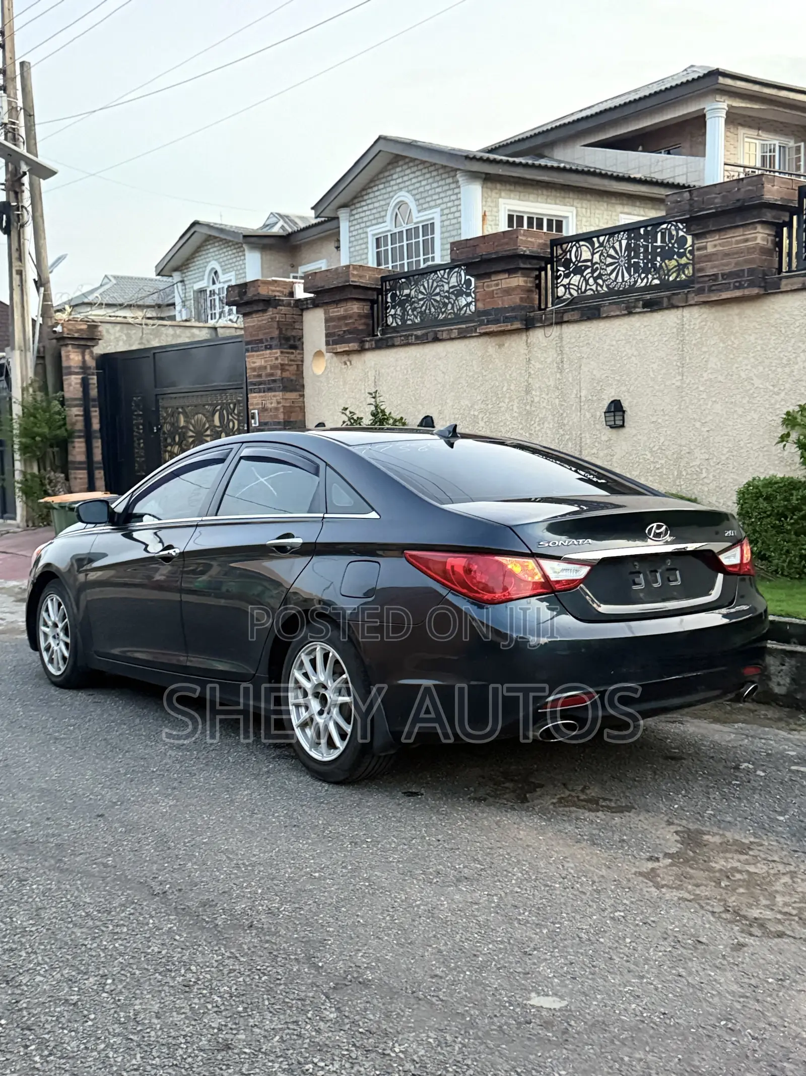 Hyundai Sonata 2012 Blue
