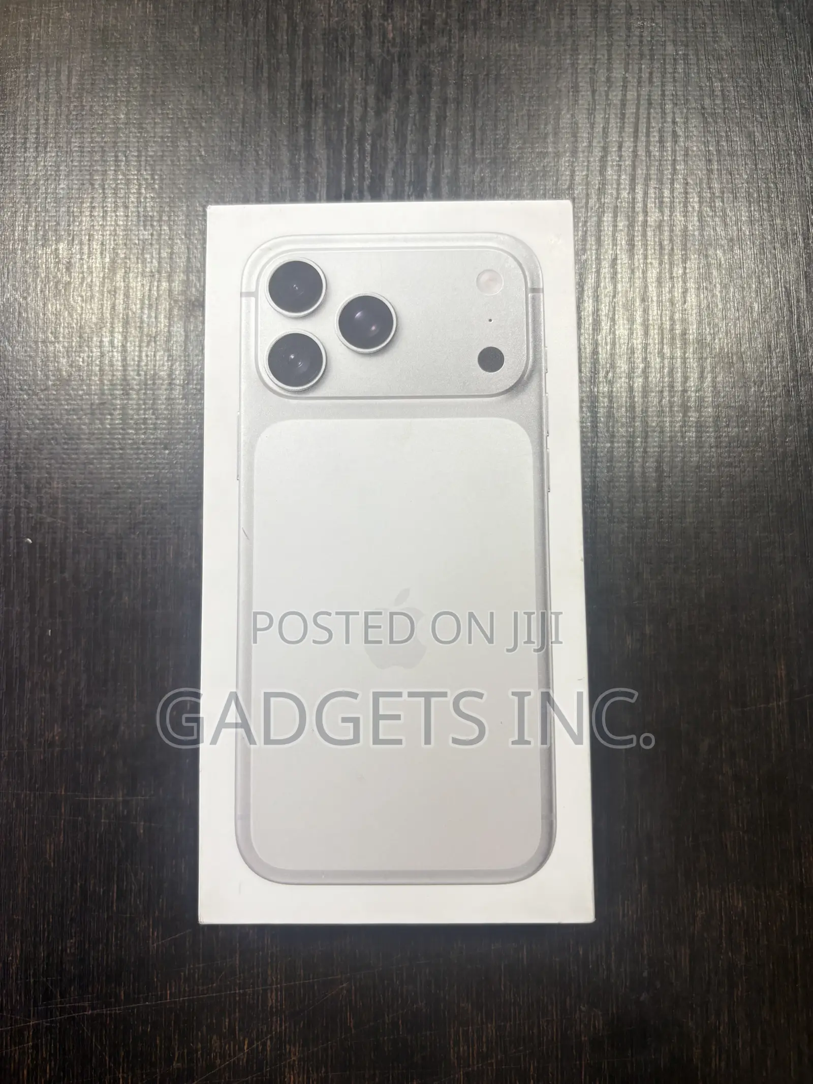 New Apple iPhone 17 Pro Max 1 TB Silver