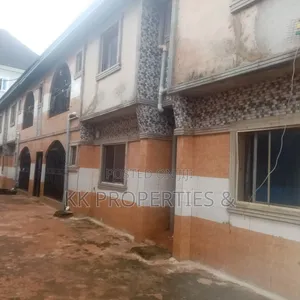 1bdrm Block of Flats in Oshimili South for sale
