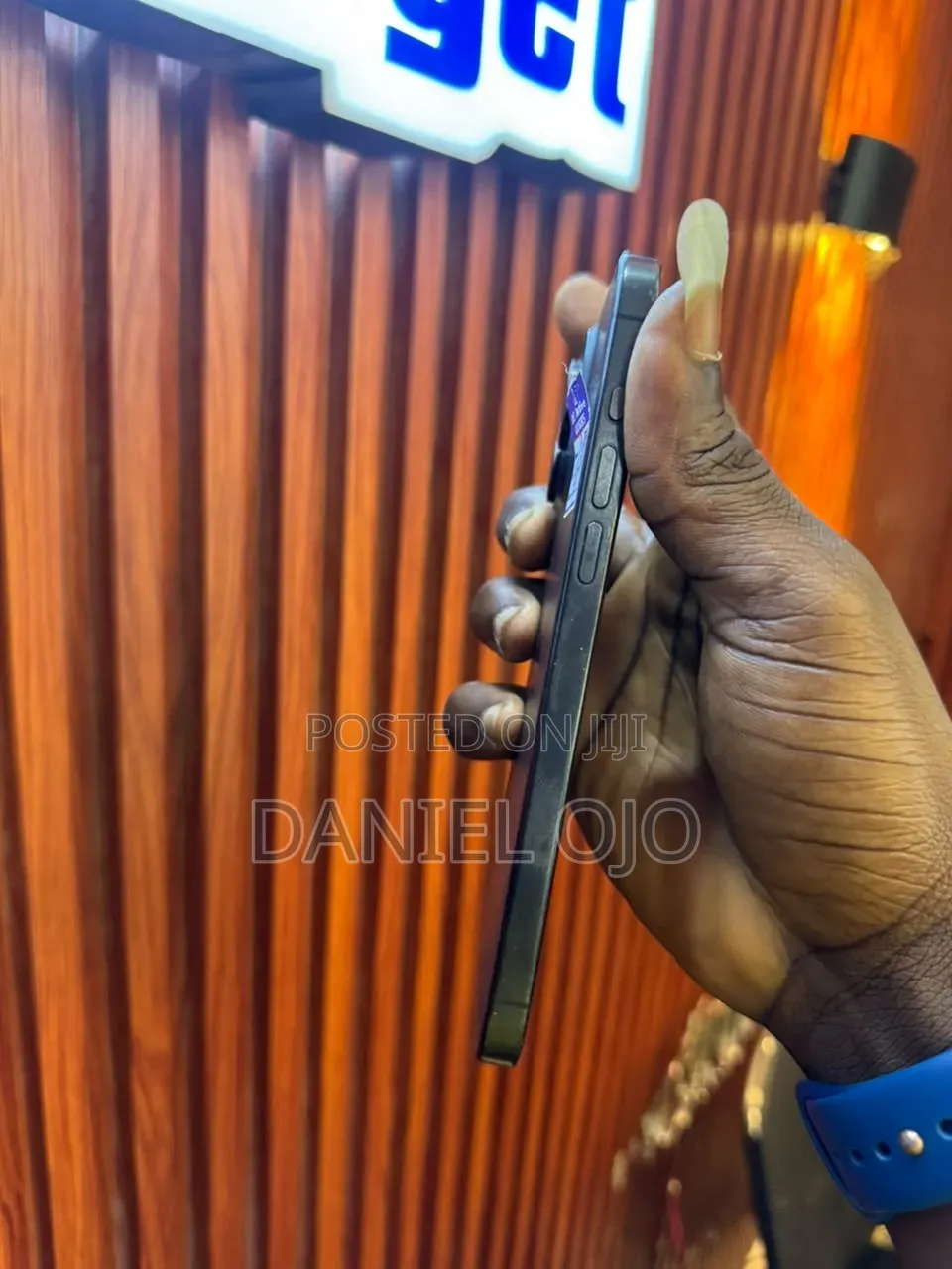 Apple iPhone 15 Pro Max 1 TB Gray