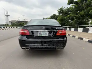 Mercedes-Benz E350 2010 Black