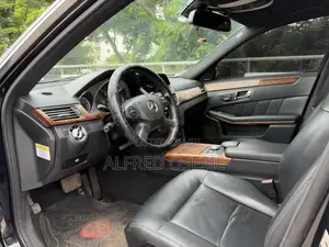 Mercedes-Benz E350 2010 Black