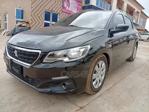 Peugeot 301 2013 Black