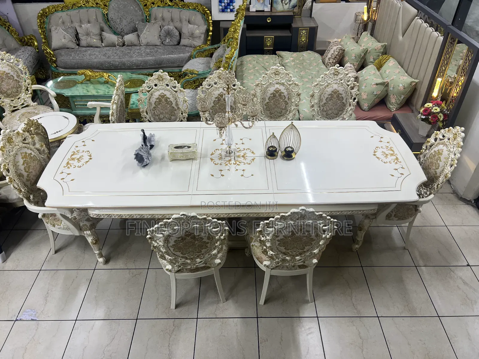 Royal Palace Dining Set