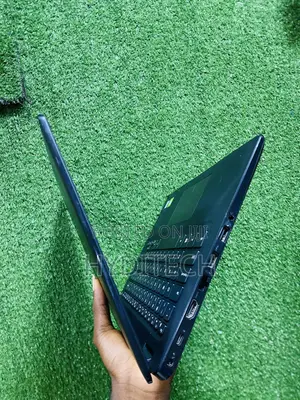 Laptop Dell Latitude 3400 8GB Intel Core i7 SSD 256GB