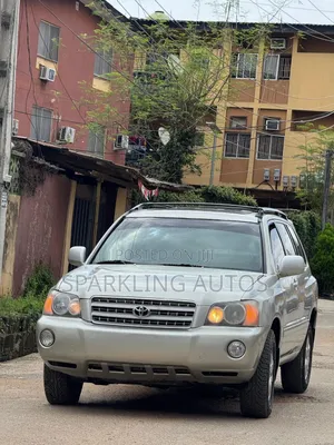 Toyota Highlander 2004 Silver