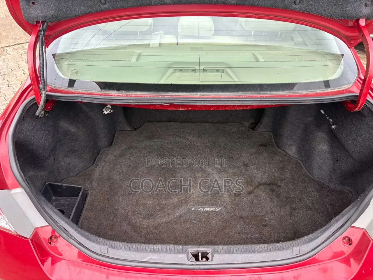 Toyota Camry 2010 Red