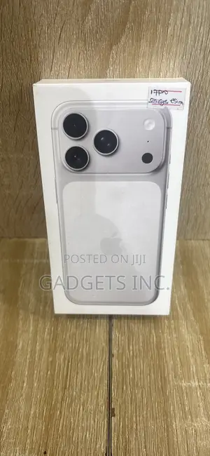 New Apple iPhone 17 Pro 256 GB Silver