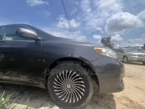 Toyota Corolla 2009 Gray