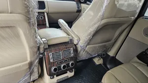 Land Rover Range Rover Vogue 2015 Silver