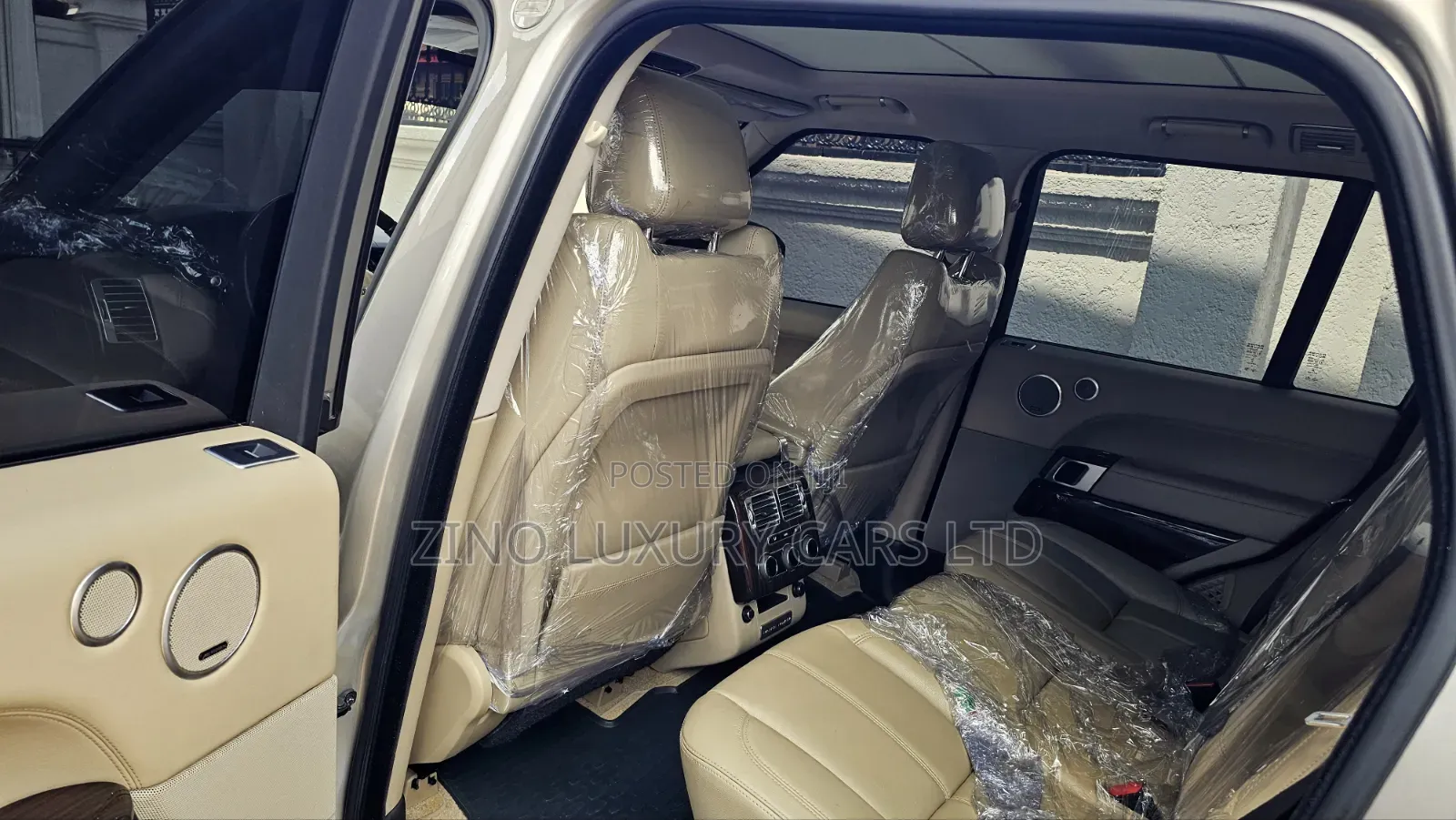 Land Rover Range Rover Vogue 2015 Silver