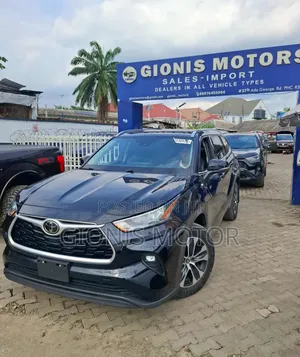 Toyota Highlander 2021 Black