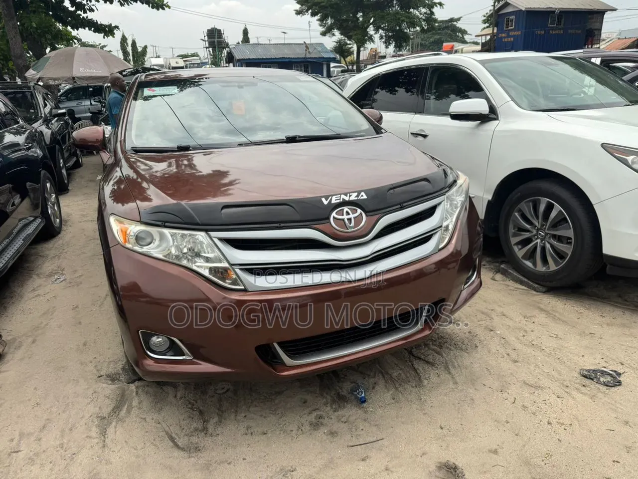 Toyota Venza 2011 Brown