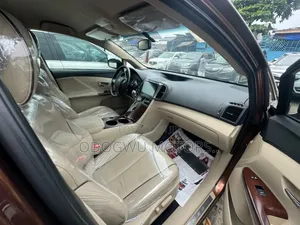 Toyota Venza 2011 Brown