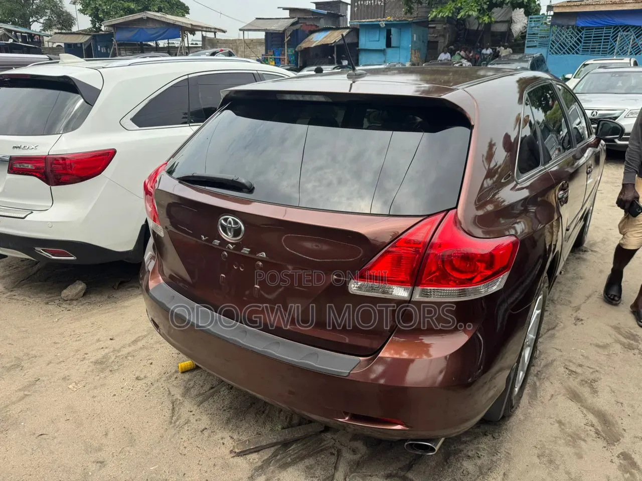 Toyota Venza 2011 Brown