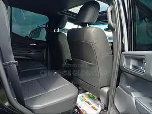 Toyota Land Cruiser 2024 Black