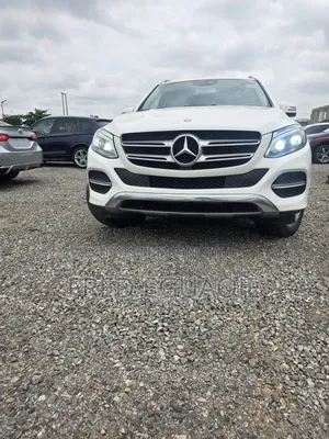 Mercedes-Benz GLE-Class 2016 White