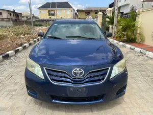 Toyota Camry 2010 Blue