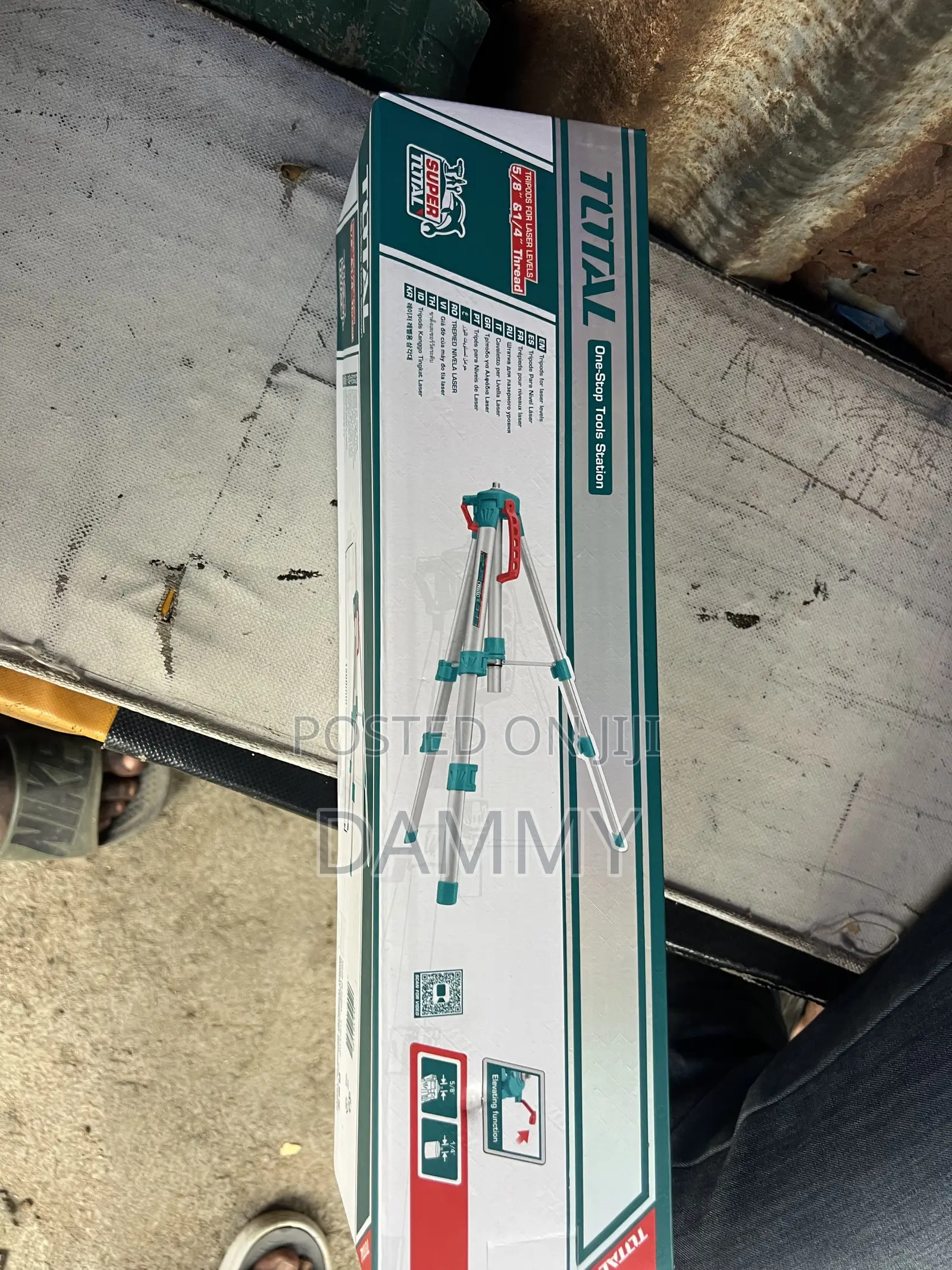 Total Tllt01152 Tripod